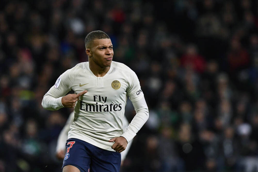 强势股追踪 主力资金连续5日净流入82股